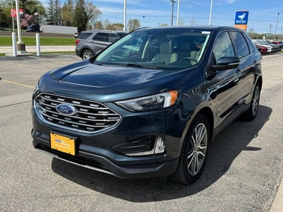 2022 Ford Edge Titanium
