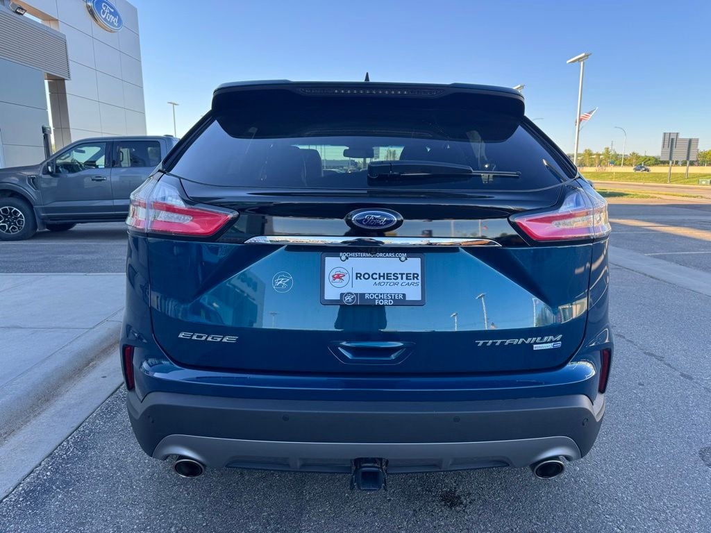 2020 Ford Edge Titanium