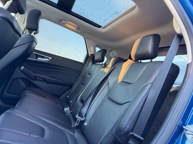 2022 Ford Edge Titanium w/ Panoramic Moonroof + Trailer Tow Package