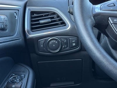 2022 Ford Edge Titanium w/ Panoramic Moonroof + Trailer Tow Package