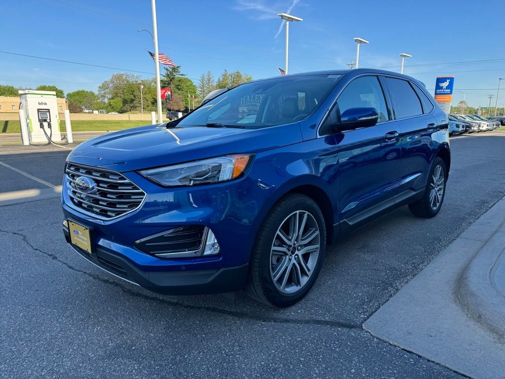 2024 Ford Edge Titanium
