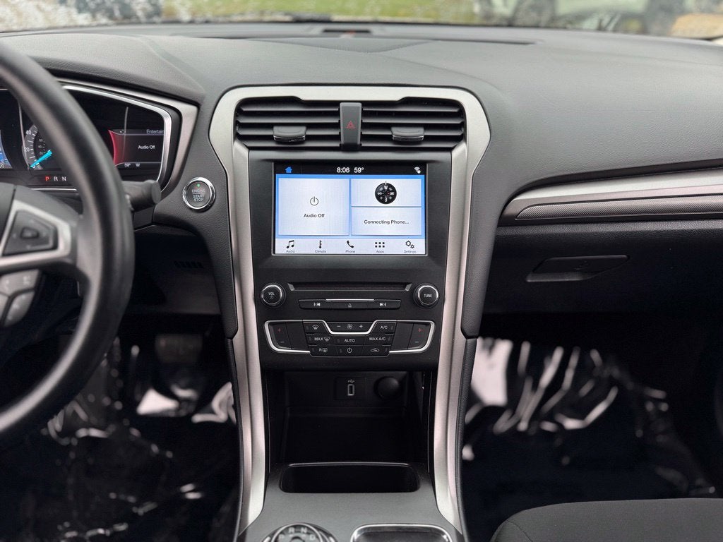 Used 2017 Ford Fusion SE with VIN 3FA6P0HD5HR366227 for sale in Rochester, Minnesota