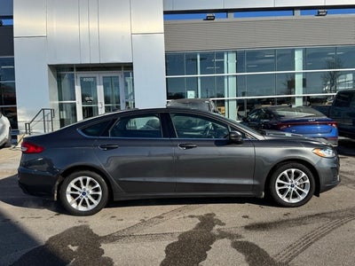 2020 Ford Fusion Hybrid SE w/ Navigation + Remote Start via Ford App