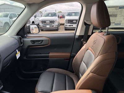 2025 Ford Bronco Sport Outer Banks w/ Tech Pkg