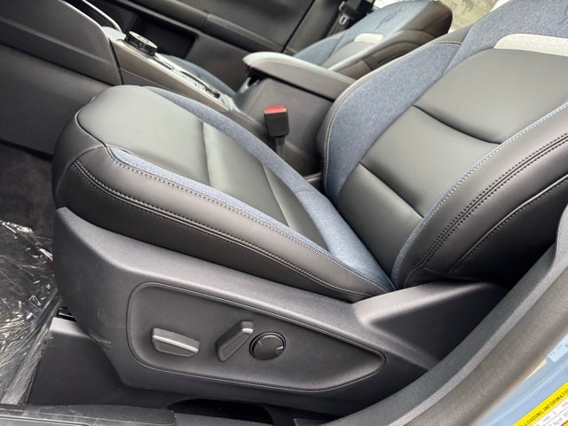 2025 Ford Bronco Sport Outer Banks w/Power Moonroof + B&O Radio