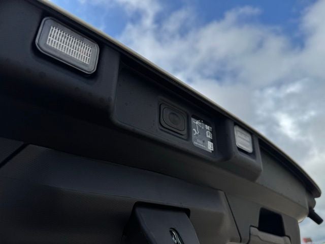 2025 Ford Mustang Mach-E Premium w/ Panoramic Fixed-Glass Roof