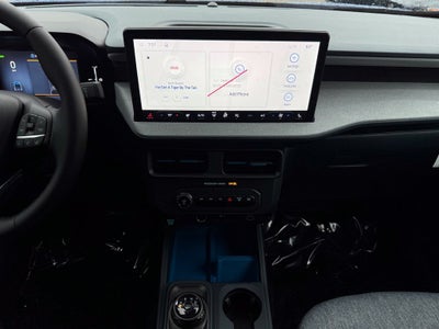 2026 Ford Maverick XLT w/4k Tow + Power Moonroof