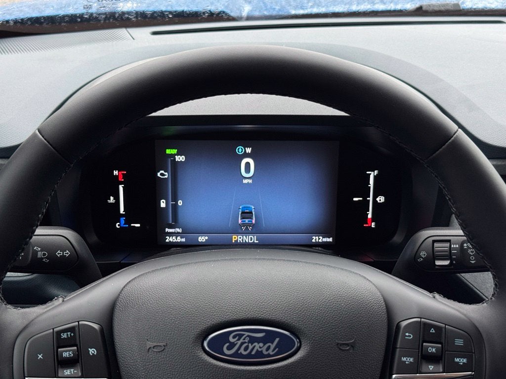 2026 Ford Maverick XLT w/4k Tow + Power Moonroof