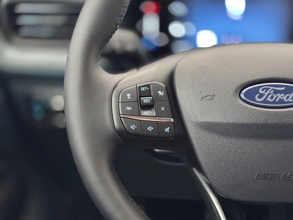 2026 Ford Maverick Lariat w/ 4k Tow and Black Appearance