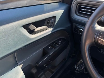 2024 Ford Maverick Lariat w/ Power Moonroof + 4K Tow Package