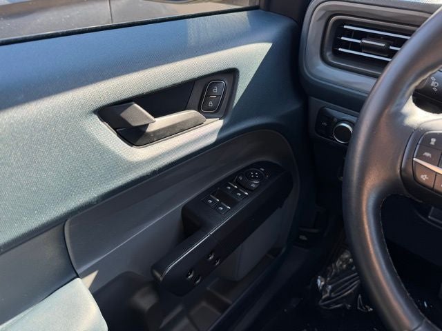 2024 Ford Maverick Lariat w/ Power Moonroof + 4K Tow Package