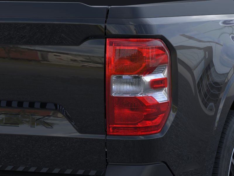 2026 Ford Maverick Lariat w/4k Tow + Power Moonroof