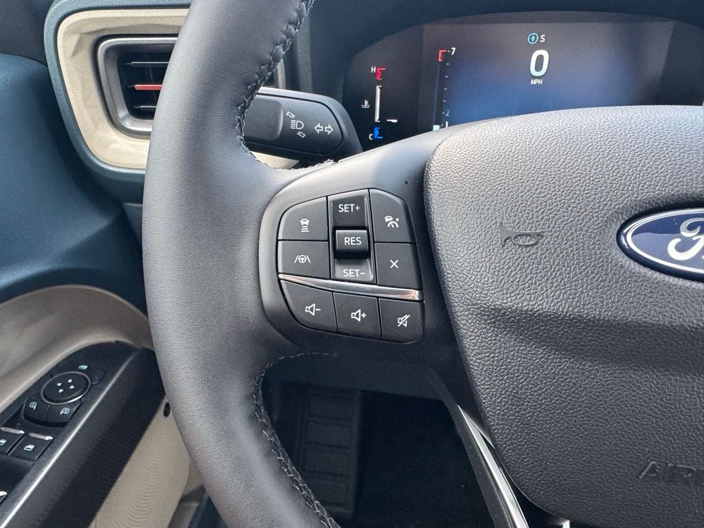 2026 Ford Maverick Lariat w/4k Tow + Power Moonroof