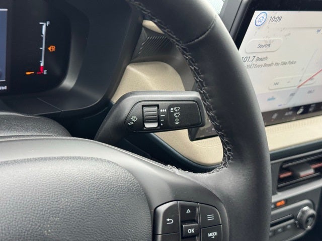 2026 Ford Maverick Lariat w/ Tow Package