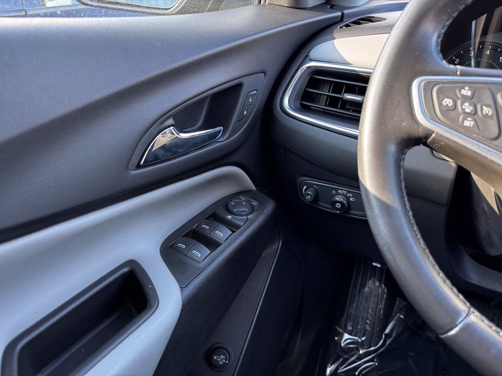2022 Chevrolet Equinox LT w/Heated Seats