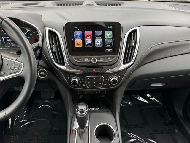 Used 2018 Chevrolet Equinox Premier with VIN 3GNAXVEV0JL117476 for sale in Rochester, Minnesota