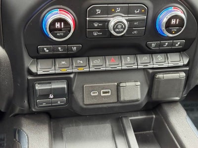 2022 GMC Sierra 1500 Limited AT4