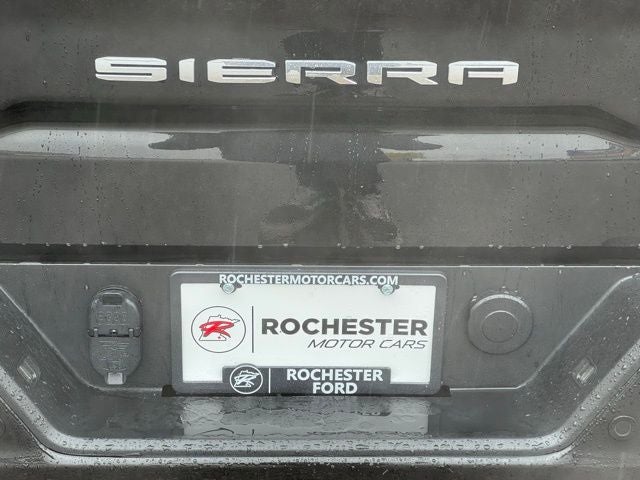 2022 GMC Sierra 1500 Limited AT4