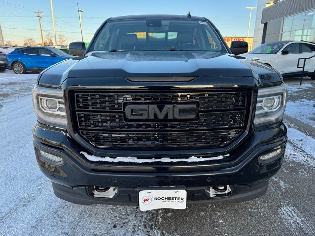 2017 GMC Sierra 1500 Denali w/ Heated Steering Wheel + Remote Start