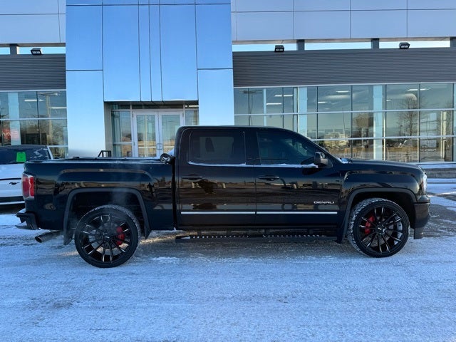 2017 GMC Sierra 1500 Denali w/ Heated Steering Wheel + Remote Start