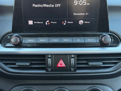 2023 Kia Forte LXS w/ Blindspot Detection