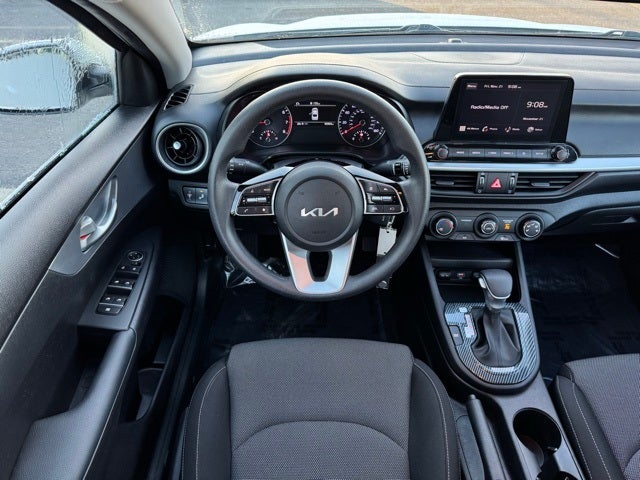 2023 Kia Forte LXS w/ Blindspot Detection