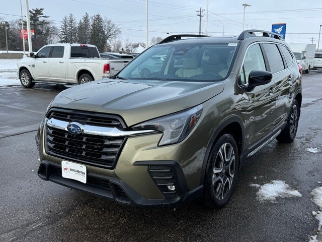 2024 Subaru Ascent Limited w/ Panoramic Moonroof + Surround View Monitor