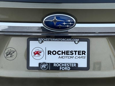 2024 Subaru Ascent Limited w/ Panoramic Moonroof + Surround View Monitor