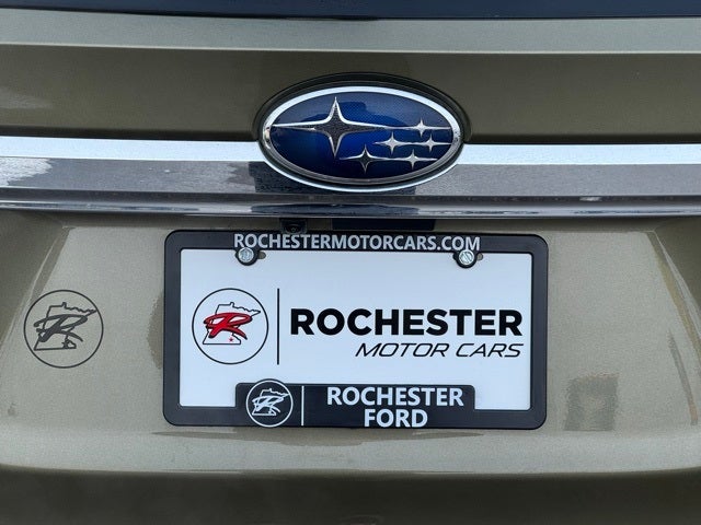 2024 Subaru Ascent Limited w/ Panoramic Moonroof + Surround View Monitor