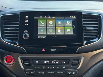 2022 Honda Pilot Sport w/ Adaptive Cruise + Heated Steering Wheel