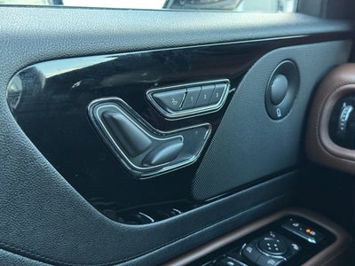 2022 Lincoln Aviator Reserve Special w/ Heated Steering Wheel + Trailer Tow Pac