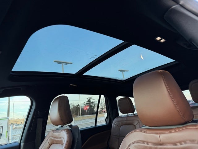 2022 Lincoln Aviator Reserve Special w/ Heated Steering Wheel + Trailer Tow Pac