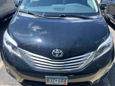 2017 Toyota Sienna Limited Premium 7 Passenger