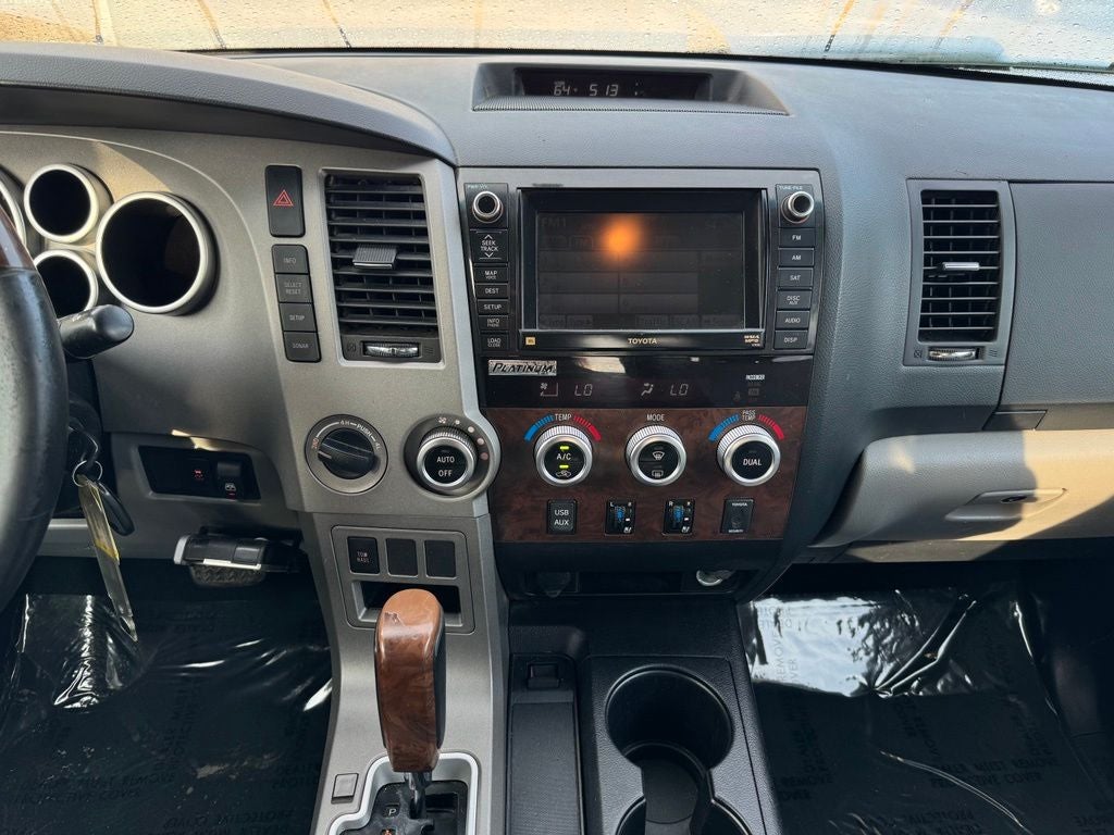 Used 2013 Toyota Tundra Limited with VIN 5TFHW5F15DX290120 for sale in Rochester, Minnesota