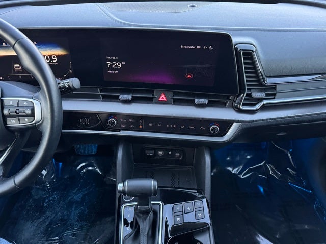 Used 2024 Kia Sportage SX Prestige with VIN 5XYK5CDF6RG170302 for sale in Rochester, Minnesota