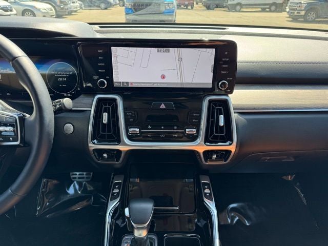 Used 2023 Kia Sorento SX Prestige with VIN 5XYRKDLF4PG249382 for sale in Rochester, Minnesota