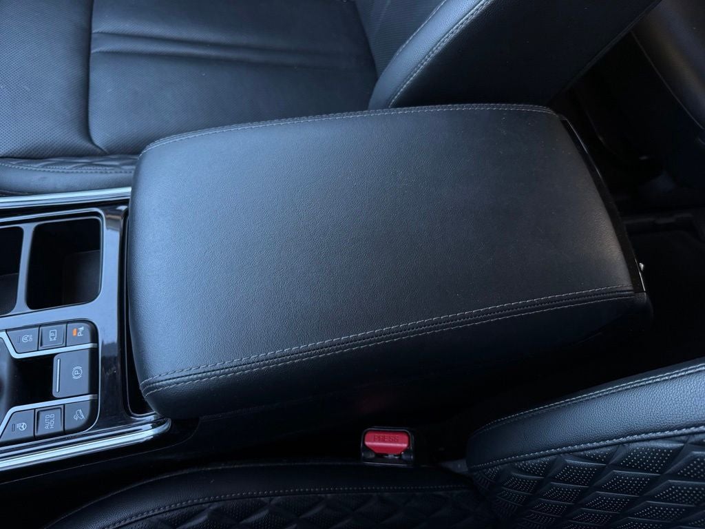 2023 Kia Sorento X-Line SX Prestige