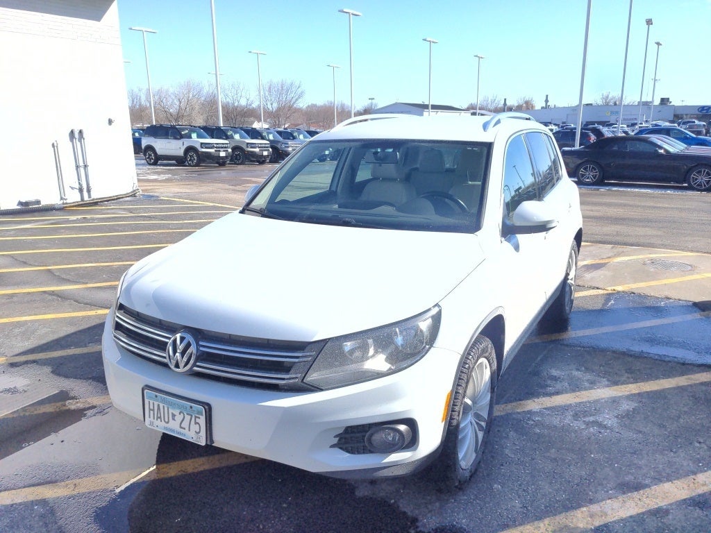 Used 2014 Volkswagen Tiguan SE with VIN WVGBV3AX9EW625150 for sale in Rochester, Minnesota
