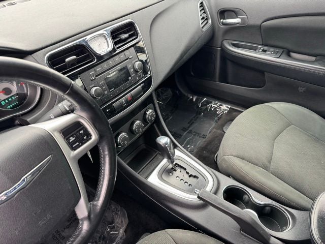 2011 Chrysler 200 Touring