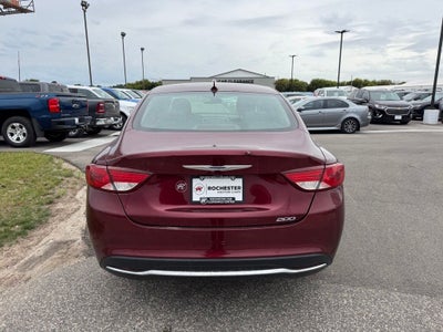 2015 Chrysler 200 Limited