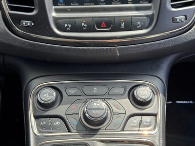 2015 Chrysler 200 C