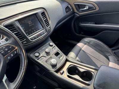 2015 Chrysler 200 C