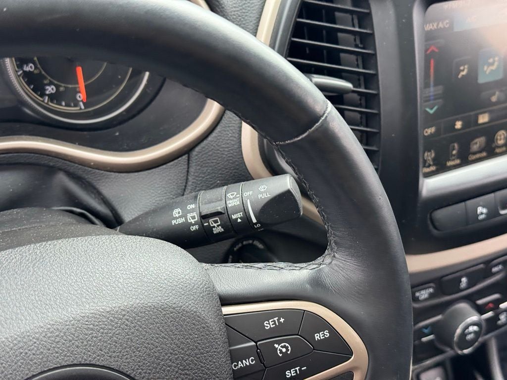 2017 Jeep Cherokee Latitude