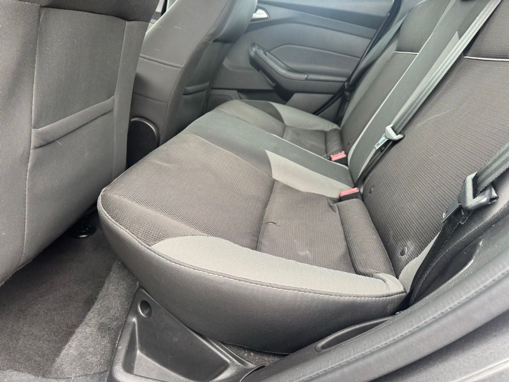 2014 Ford Focus SE Unknown Miles