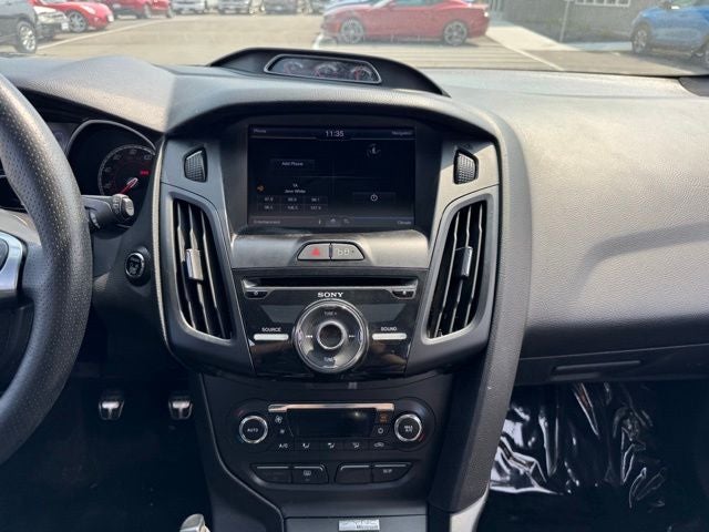 Used 2013 Ford Focus ST with VIN 1FADP3L98DL196854 for sale in Rochester, Minnesota