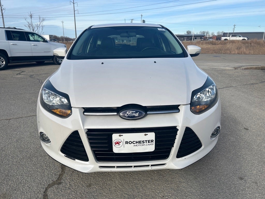 Used 2014 Ford Focus Titanium with VIN 1FADP3N22EL184183 for sale in Rochester, Minnesota