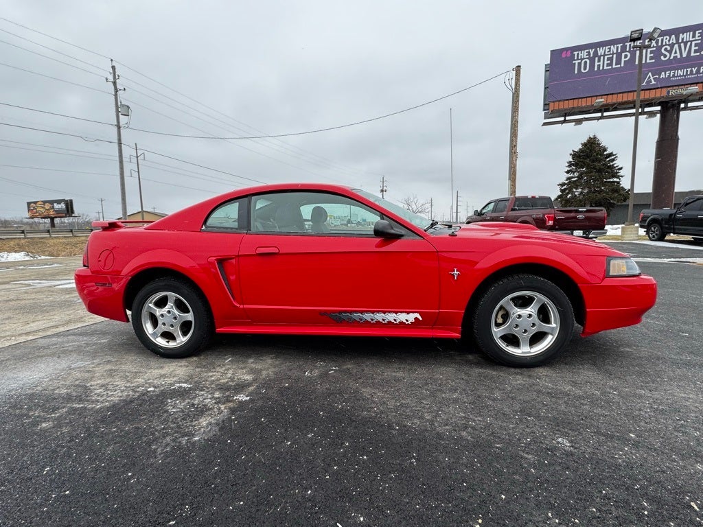 2003 Ford Mustang V6