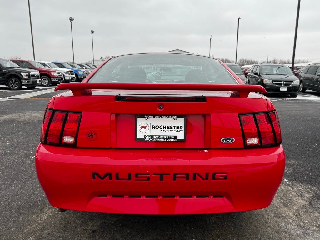 2003 Ford Mustang V6