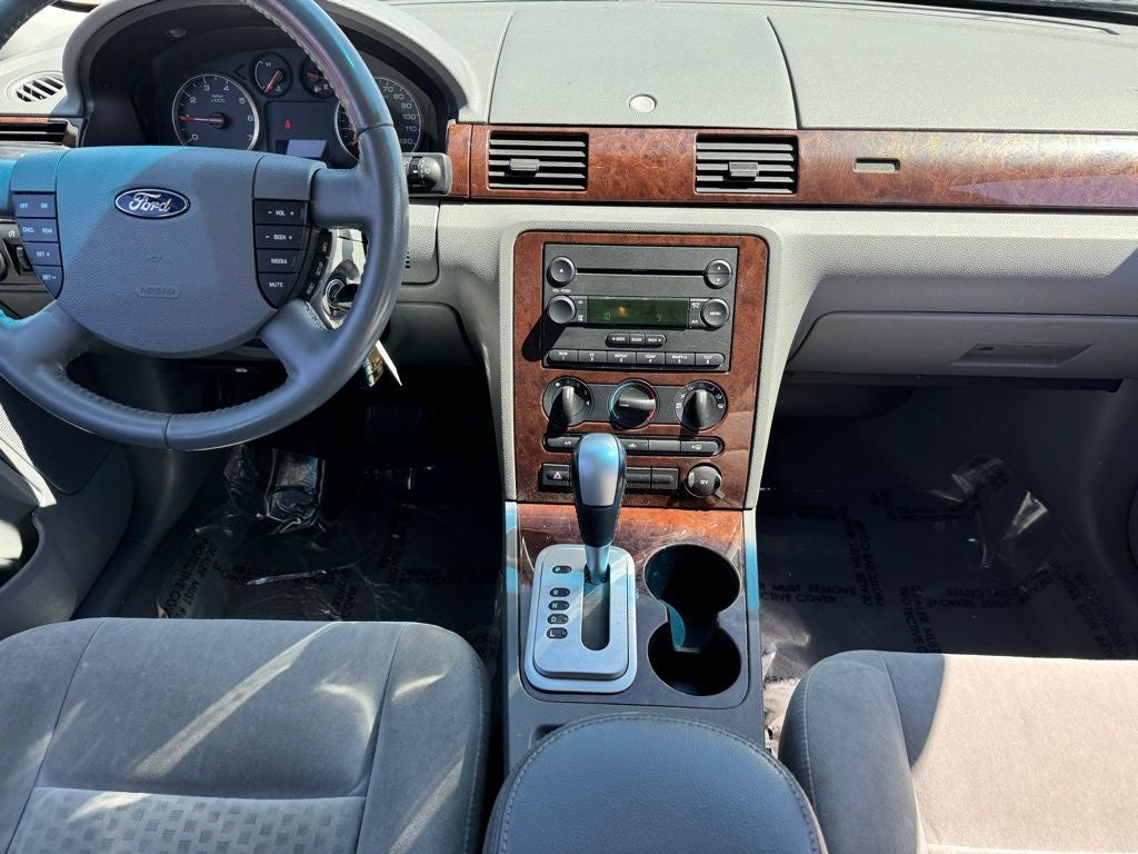 Used 2007 Ford Five Hundred SEL with VIN 1FAHP24127G114893 for sale in Rochester, Minnesota