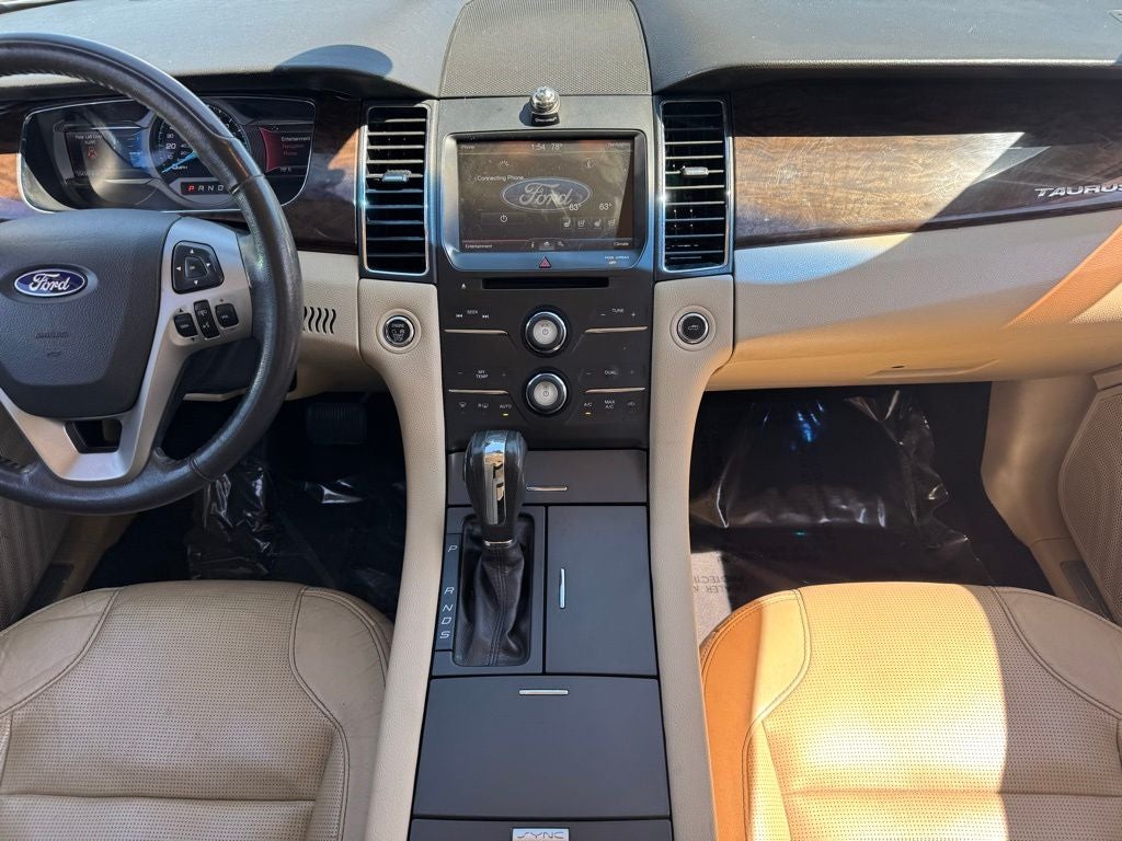 Used 2015 Ford Taurus Limited with VIN 1FAHP2F86FG170831 for sale in Rochester, Minnesota